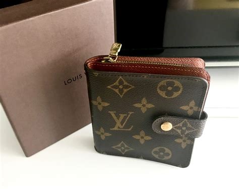 louis vuitton monogram organizer wallet|louis vuitton bifold wallet.